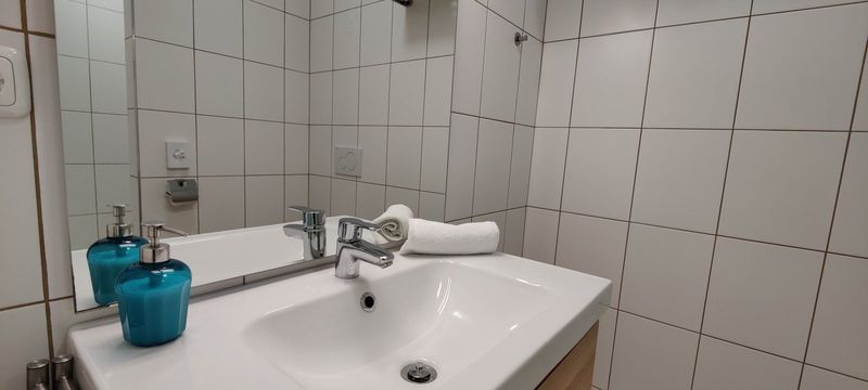 Seewinkel Doppelzimmer: Badezimmer