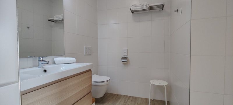 Studio Nest: Studio, Badezimmer